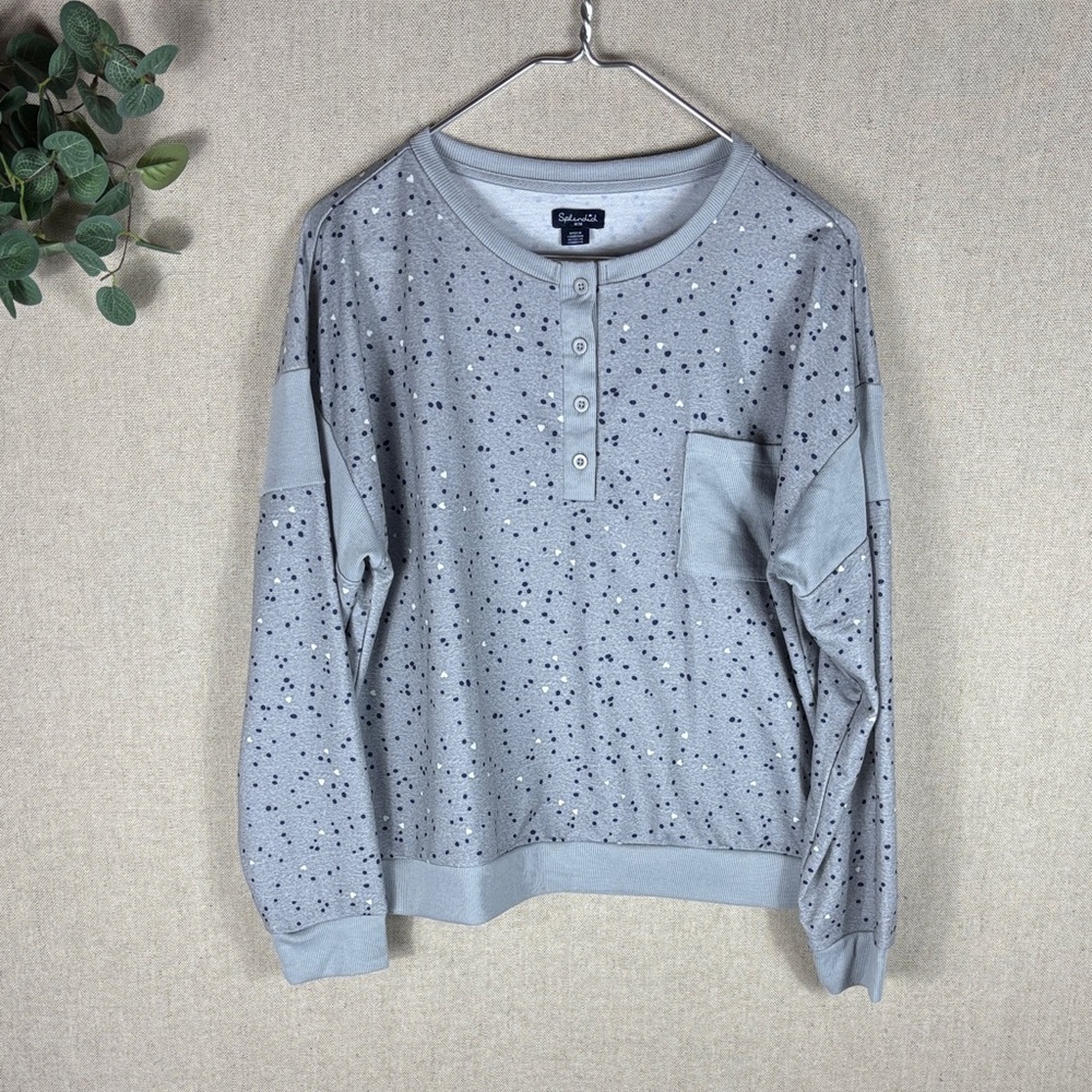Splendid > Light Gray Crewneck Henley Long Sleeve Shirt with Navy Dots Medium
